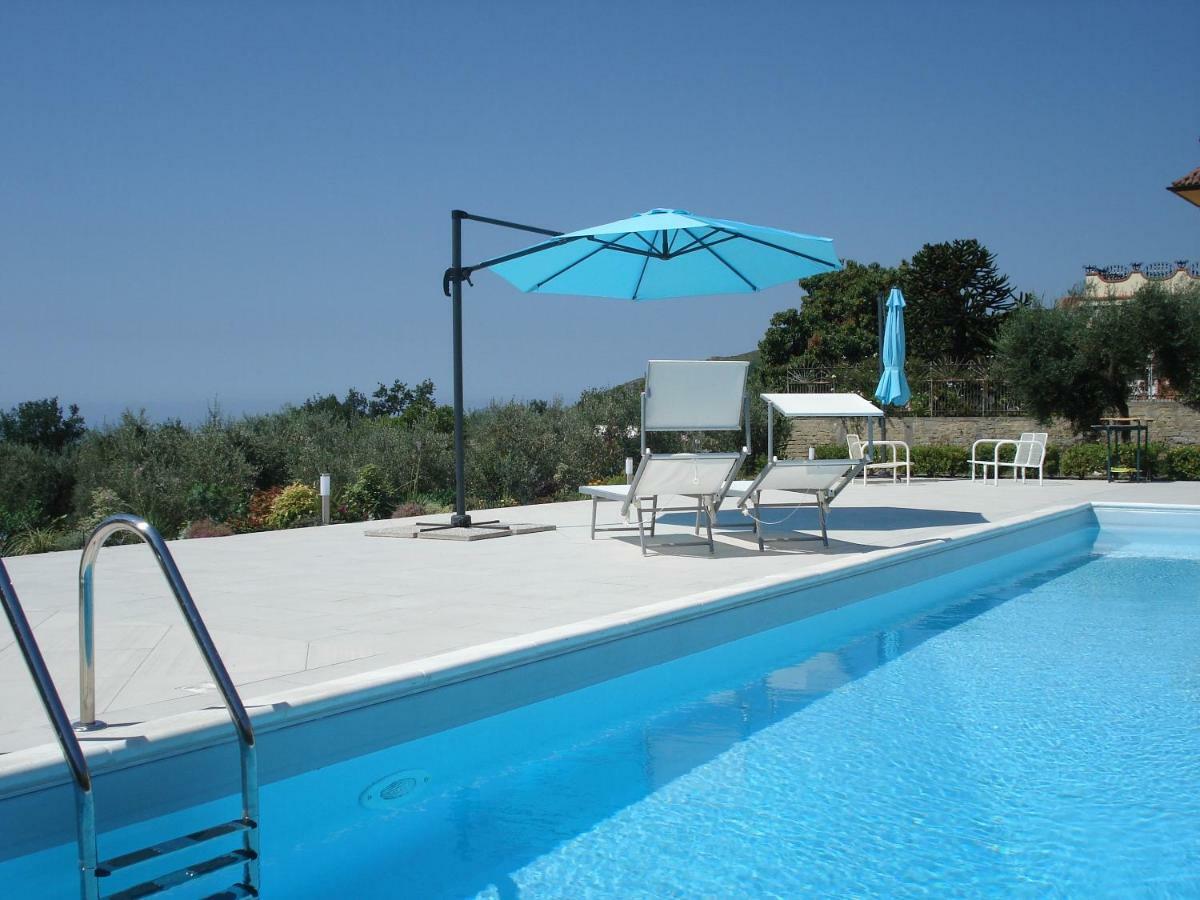 Globetrotter Bed and Breakfast Formia Exteriör bild
